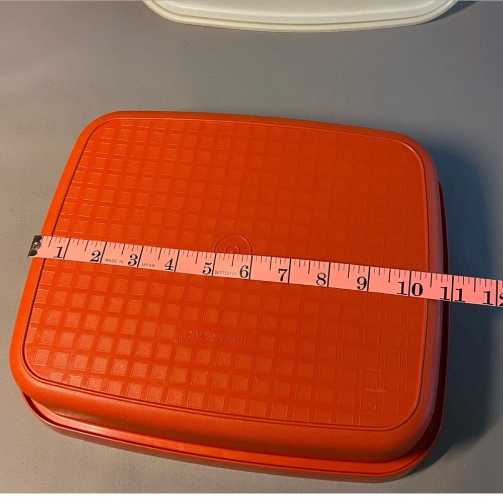 Tupperware Season-Serve Marinating Container - Picture 7 of 7